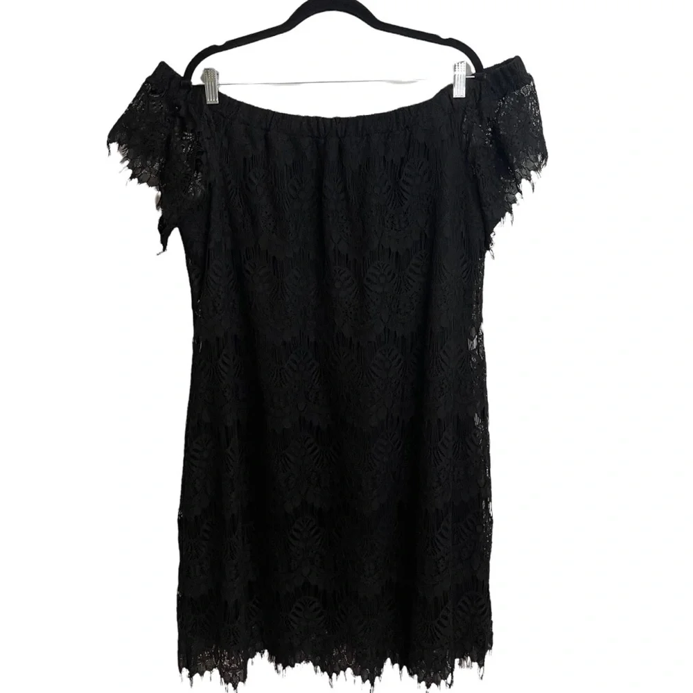 City Chic Black Off the Shoulder Eyelet Eyelash Lace Dress